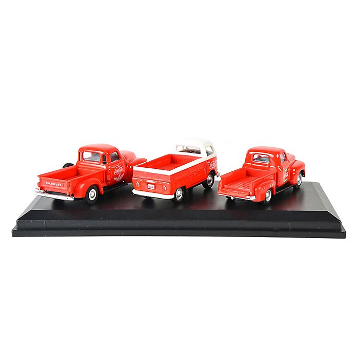 Coca Cola 1 over 72 Scale Classic Pickups Diecast Cars Set of 3